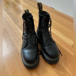 Women’s size 7 Dr.Martens black combat boots